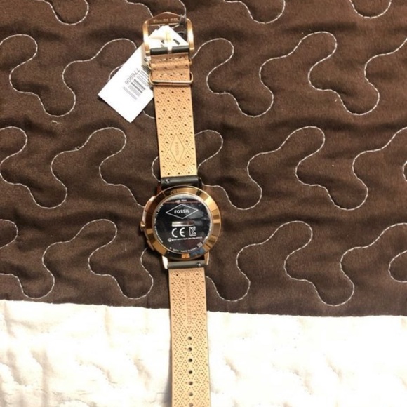 Fossil - Picture 3 of 4